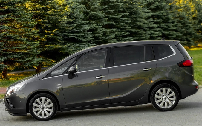 Opel Zafira cena 36900 przebieg: 138560, rok produkcji 2012 z Radom małe 742